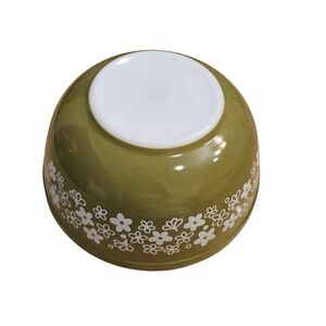 Pyrex Spring Blossom Green 402 Mixing Bowl 1.5 Qt Crazy Daisy Avocado Vintage
